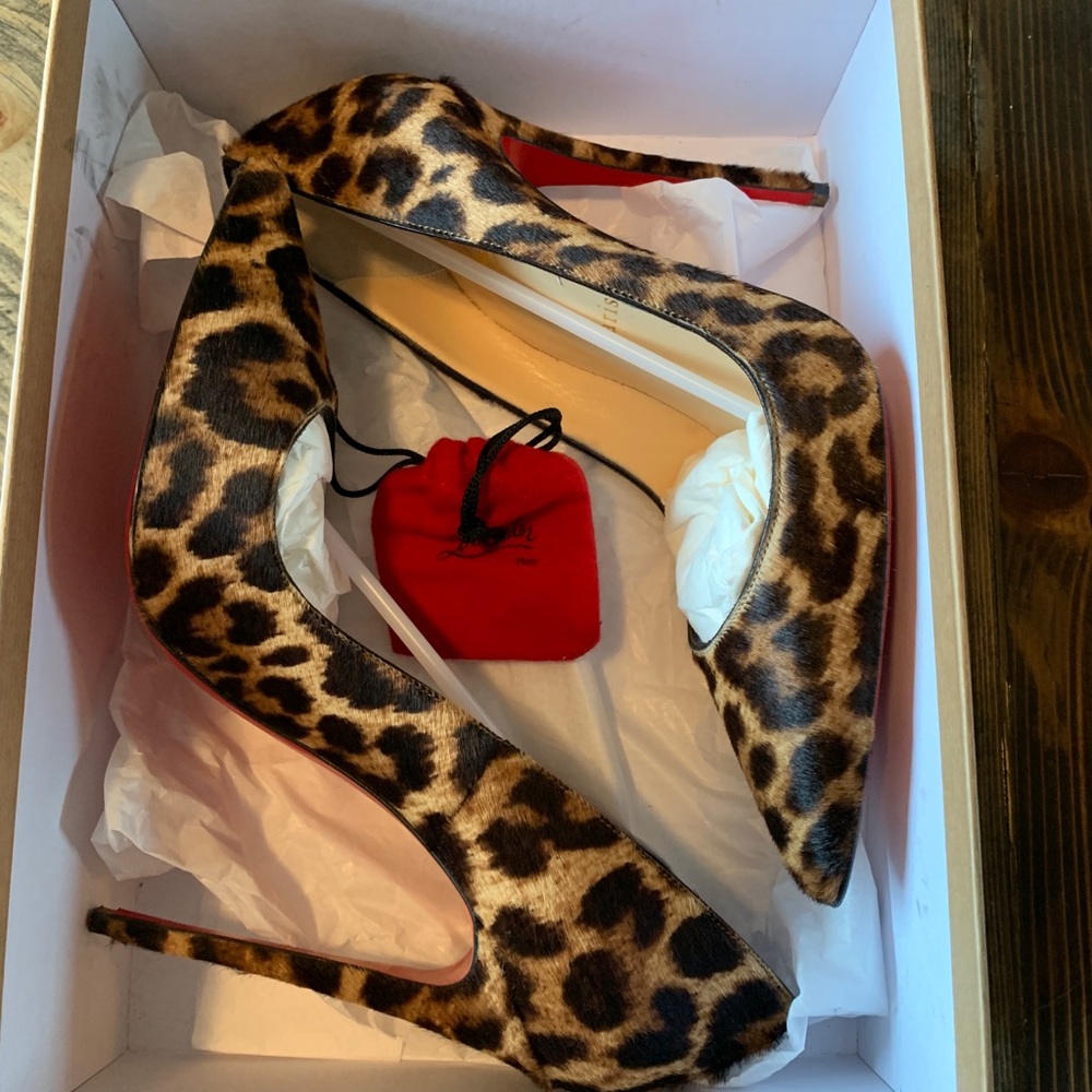 Christian Louboutin So Kate 120 leopard pumps
